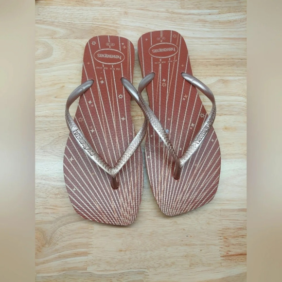 Havaianas Flip flops Sandals Women's Size 9/10 NEW Beach resort vacation… - Picture 1 of 6